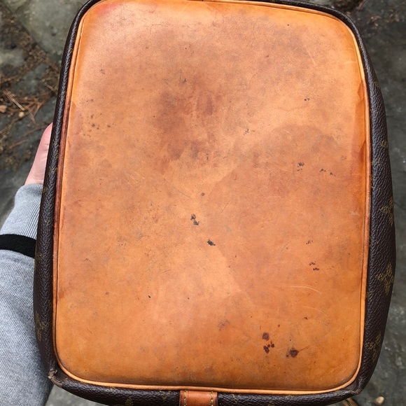 Auth. Louis Vuitton Monogram Noe - Picture 7 of 8